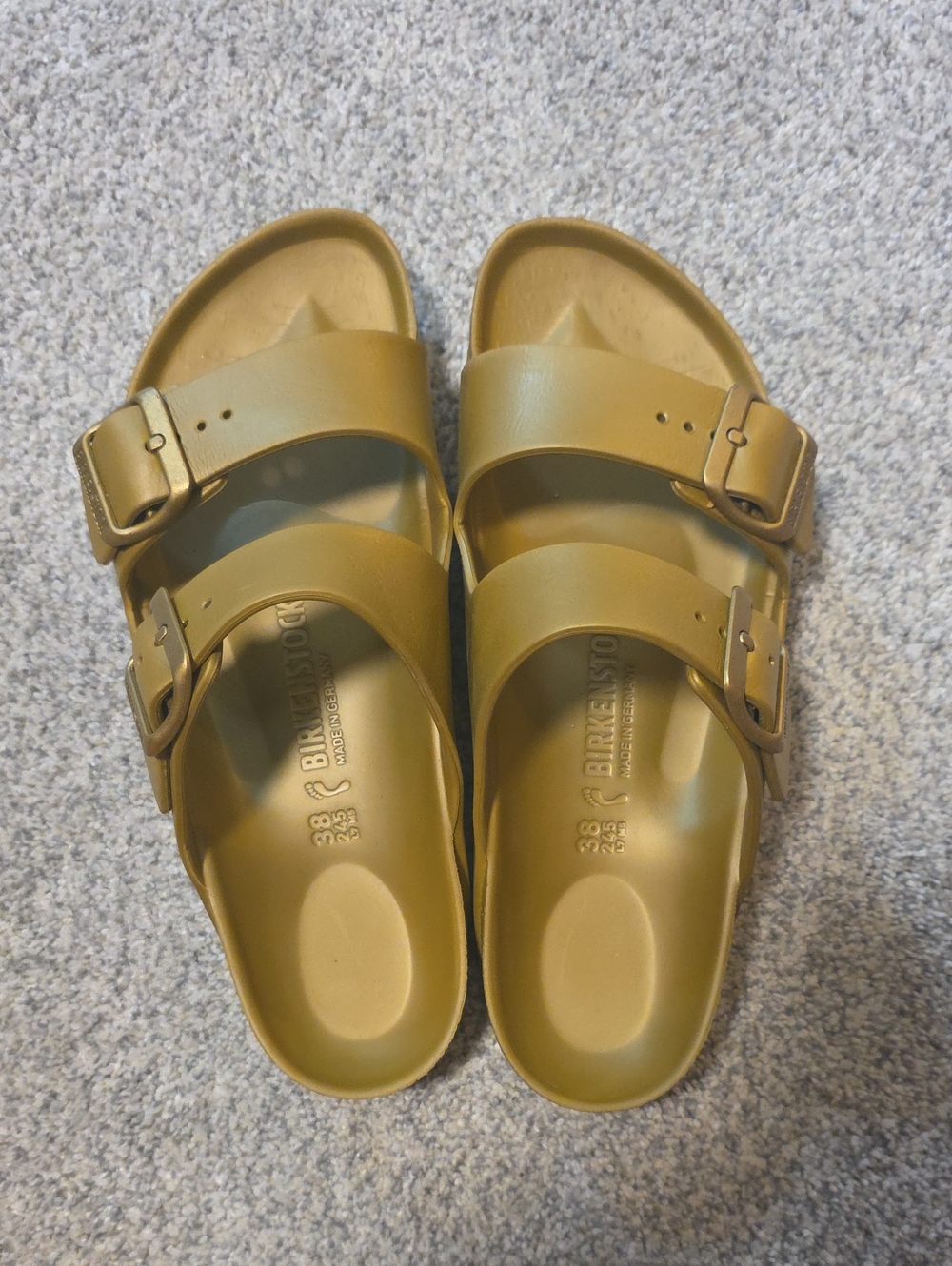 Birkenstock Womens Arizona EVA Sandals in Gold